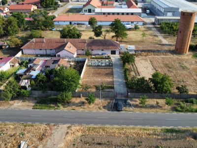 Spatiu de productie, 10 incaperi, 382 mp utili, 1800 mp teren, Peciu Nou imagine mica 7, foxfort.ro