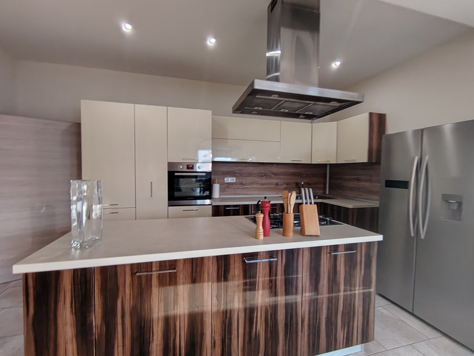 COMISION 0% Casa individuala cu 6 camere de vanzare in Giroc – V10335 21, foxfort.ro