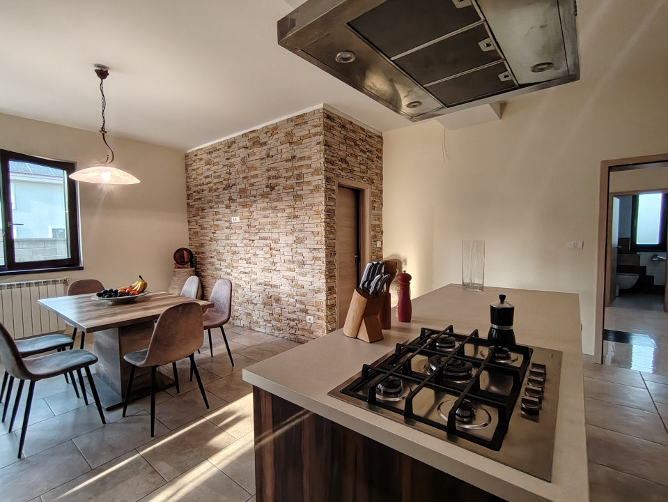 COMISION 0% Casa individuala cu 6 camere de vanzare in Giroc – V10335 22, foxfort.ro