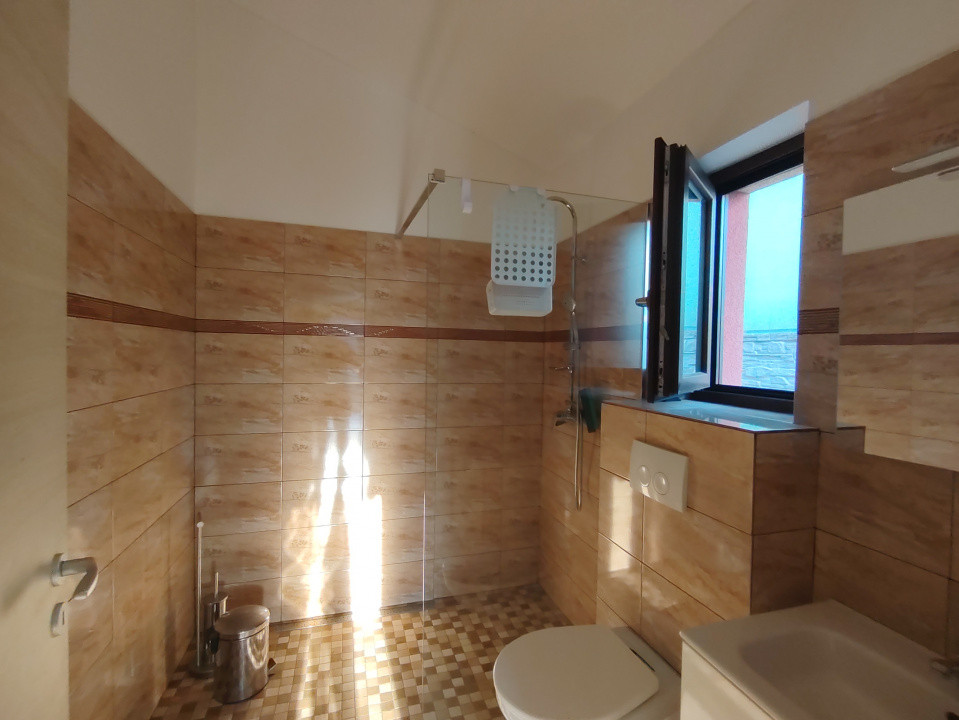 COMISION 0% Casa individuala cu 6 camere de vanzare in Giroc – V10335 43, foxfort.ro
