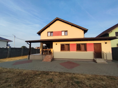 COMISION 0% Casa individuala cu 6 camere de vanzare in Giroc – V10335