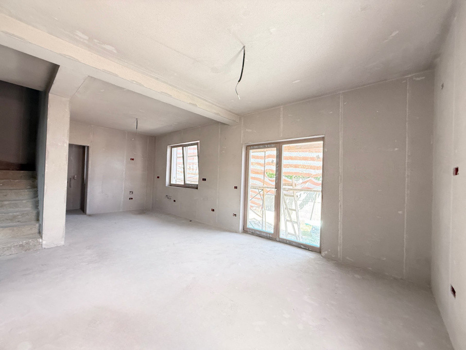 Duplex cu 4 camere | 101 mp utili | 390 mp teren | Toate utilitatile | Sacalaz  2, foxfort.ro