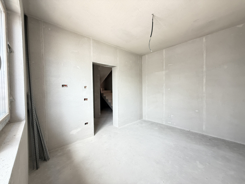 Duplex cu 4 camere | 101 mp utili | 390 mp teren | Toate utilitatile | Sacalaz  15, foxfort.ro