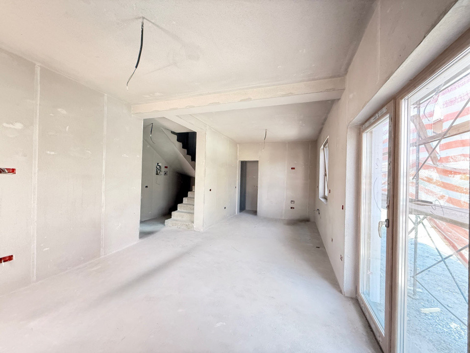Duplex cu 4 camere | 101 mp utili | 390 mp teren | Toate utilitatile | Sacalaz  22, foxfort.ro