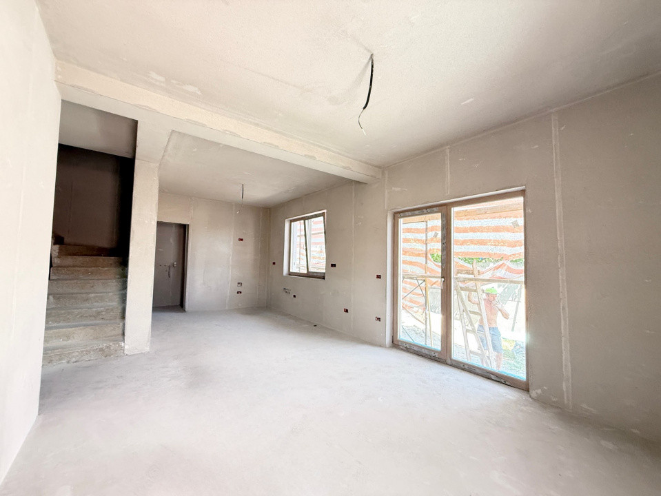 Duplex cu 4 camere | 101 mp utili | 390 mp teren | Toate utilitatile | Sacalaz  25, foxfort.ro
