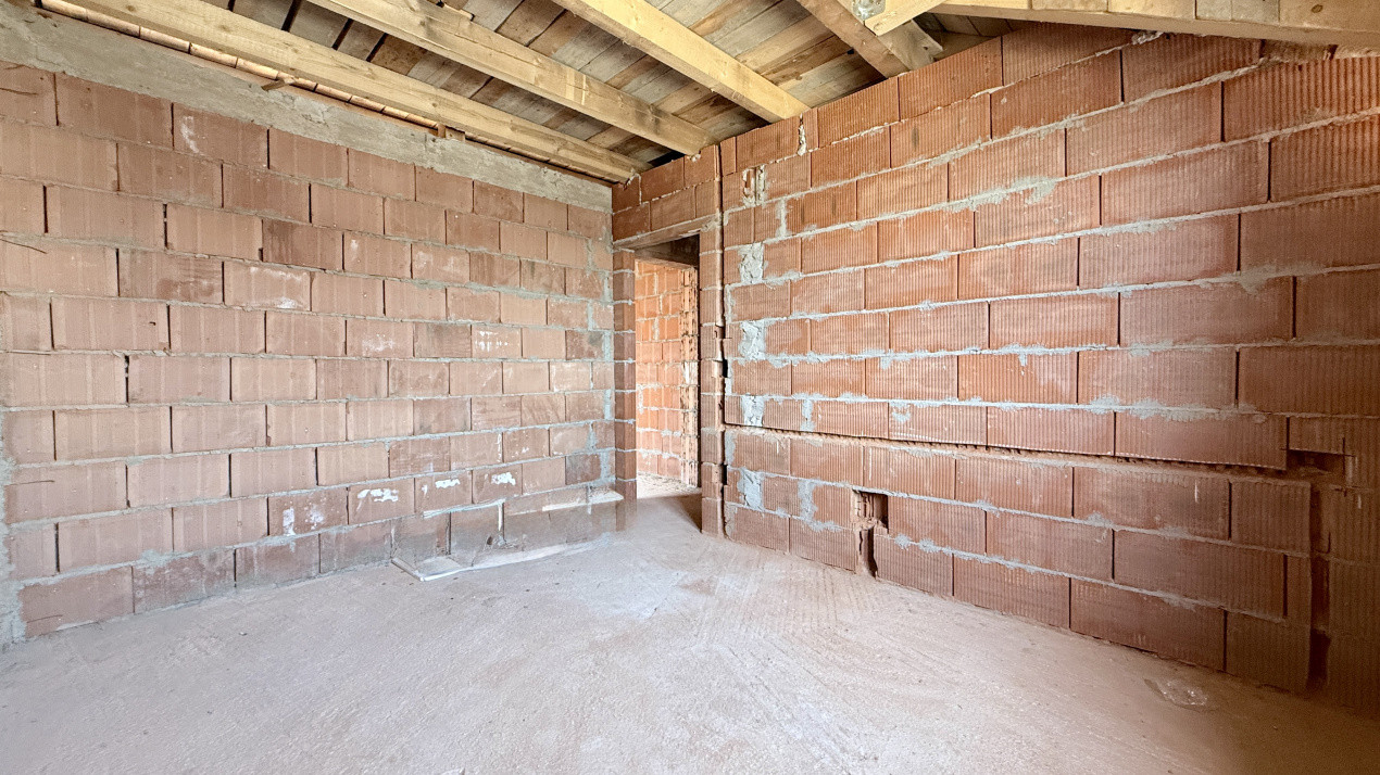 Duplex de vanzare 4 camere Drumul Boilor - Mosnita 11, foxfort.ro