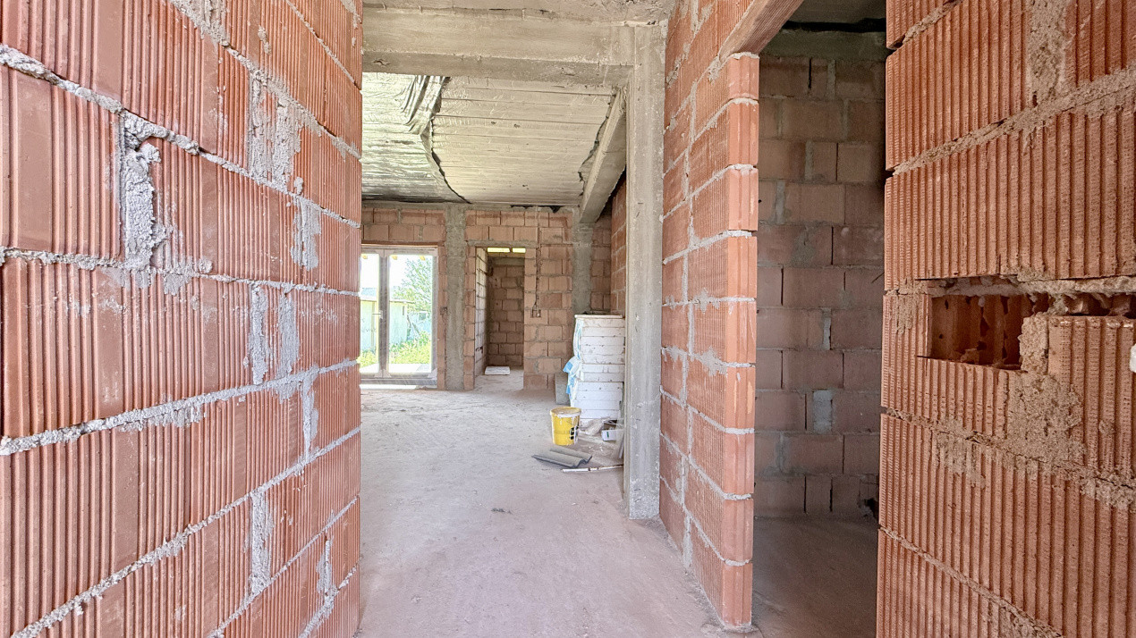 Duplex de vanzare 4 camere Drumul Boilor - Mosnita 14, foxfort.ro