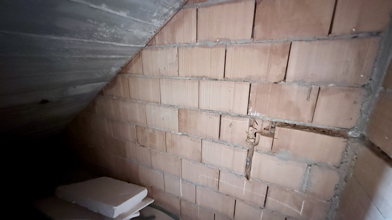 Duplex de vanzare 4 camere Drumul Boilor - Mosnita 17, foxfort.ro