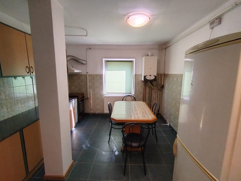 Apartament cu 2 camere de inchiriat in Timisoara, zona Sagului 4, foxfort.ro