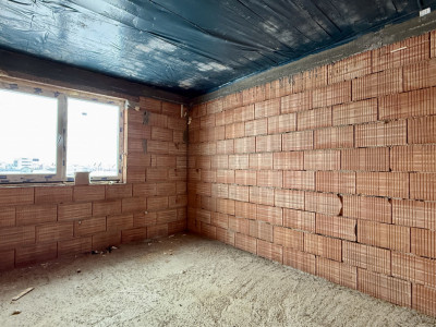 Duplex cu garaj, 4 camere si 403 mp teren - Mosnita Noua imagine mica 12, foxfort.ro