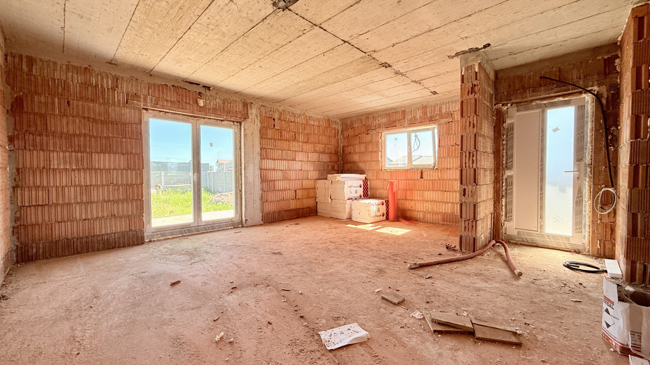 Duplex de vanzare, 3 camere - 2 bai, Urseni 5, foxfort.ro