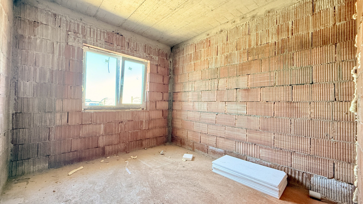 Duplex de vanzare, 3 camere - 2 bai, Urseni 9, foxfort.ro