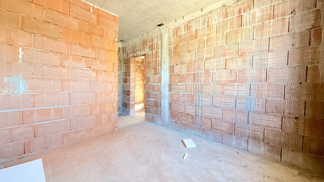 Duplex de vanzare, 3 camere - 2 bai, Urseni 10, foxfort.ro