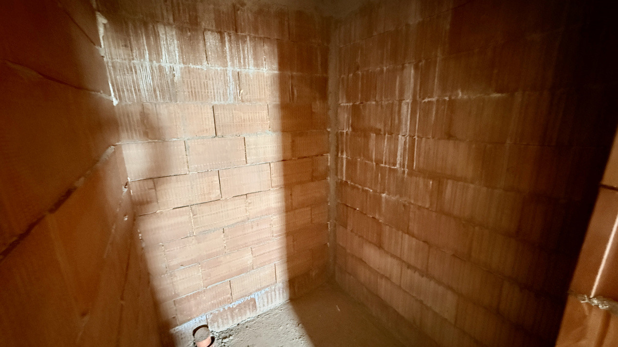 Duplex de vanzare, 3 camere - 2 bai, Urseni 14, foxfort.ro