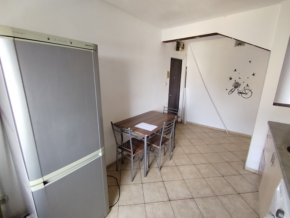 Apartament cu 2 camere de inchiriat in Timisoara, zona Olimpia-Stadion 3, foxfort.ro