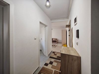 Apartament cu o camera 38 mp decomandat | Centrala Proprie | Giroc imagine mica 6, foxfort.ro
