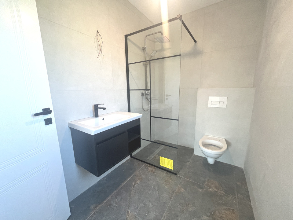 Duplex cu 4 camere si teren de 250 mp, cartier Serena 8, foxfort.ro