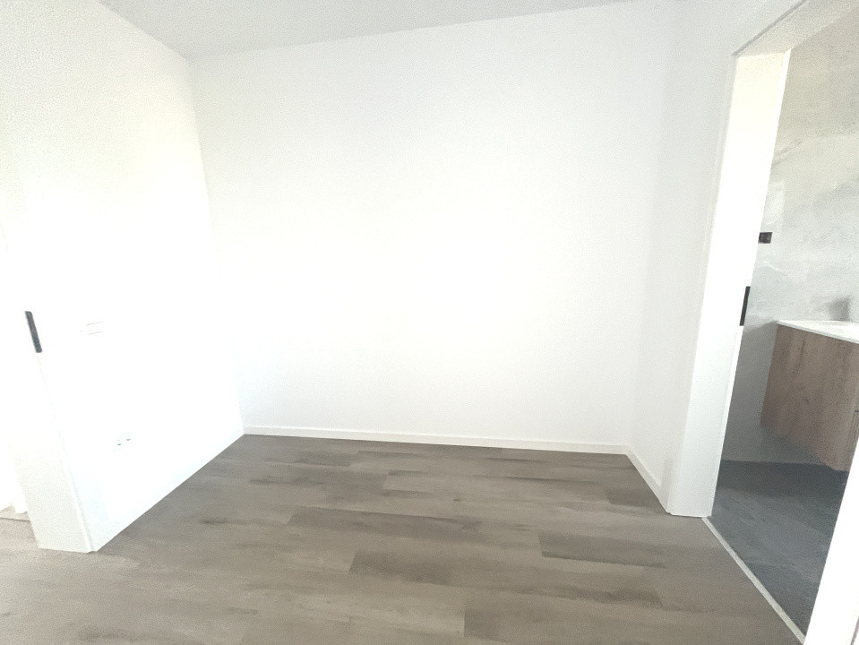 Duplex cu 4 camere si teren de 250 mp, cartier Serena 10, foxfort.ro