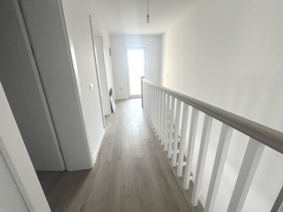 Duplex cu 4 camere si teren de 250 mp, cartier Serena imagine mica 11, foxfort.ro