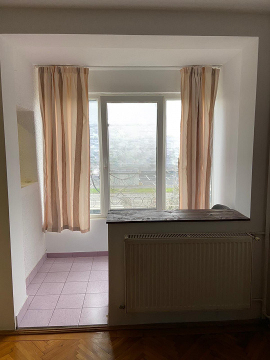 Apartament cu o camera | 33 mp | Zona Circumvalatiunii 3, foxfort.ro