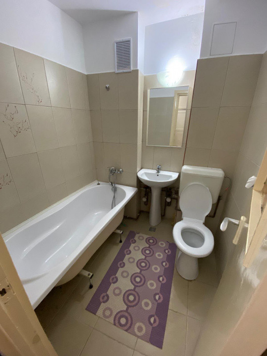 Apartament cu o camera | 33 mp | Zona Circumvalatiunii 5, foxfort.ro