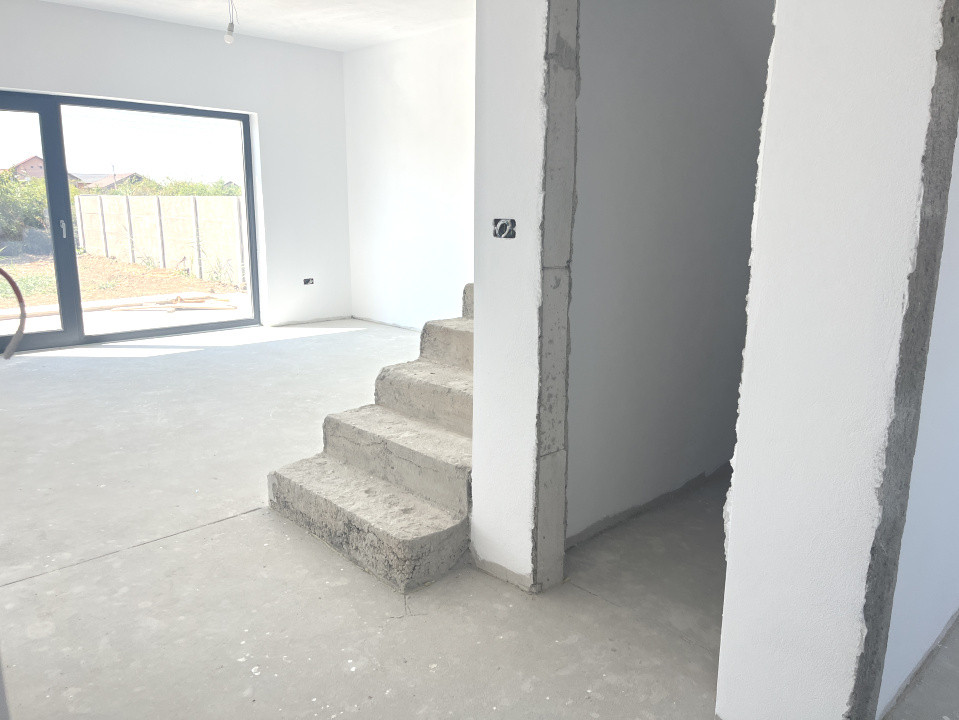 Duplex cu 4 camere si teren de 333 mp - Calea Medves, Urseni 13, foxfort.ro