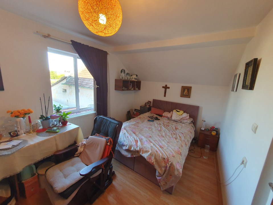 Casa individuala 4 camere si teren 408 mp in Sanmihaiu Roman 17, foxfort.ro