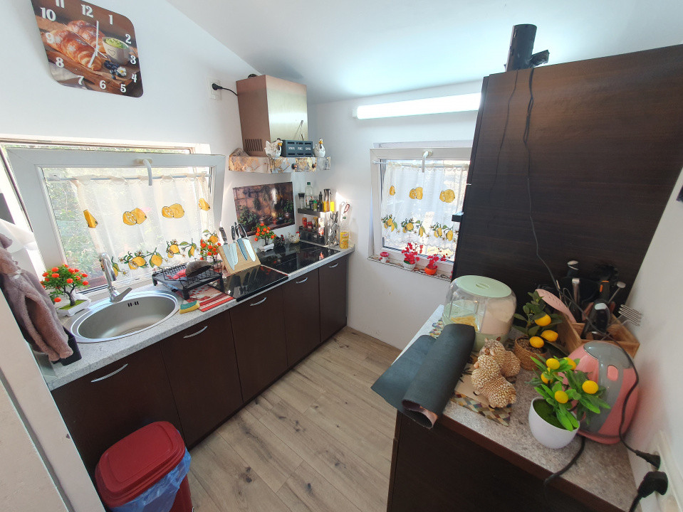 Casa individuala 4 camere si teren 408 mp in Sanmihaiu Roman 20, foxfort.ro