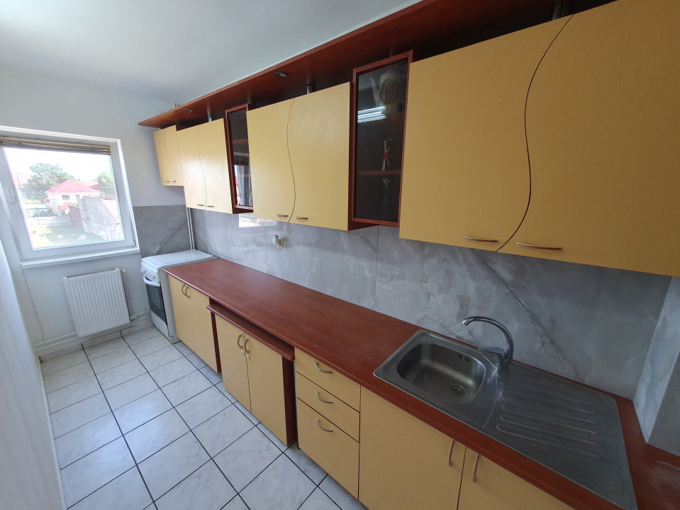 Apartament 2 camere de inchiriat, zona Brancoveanu 8, foxfort.ro