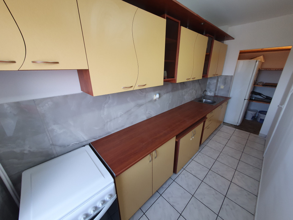 Apartament 2 camere de inchiriat, zona Brancoveanu 9, foxfort.ro