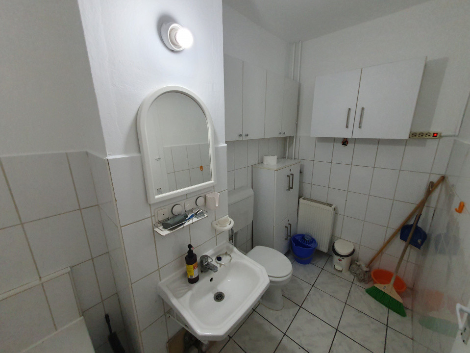 Apartament 2 camere de inchiriat, zona Brancoveanu 12, foxfort.ro