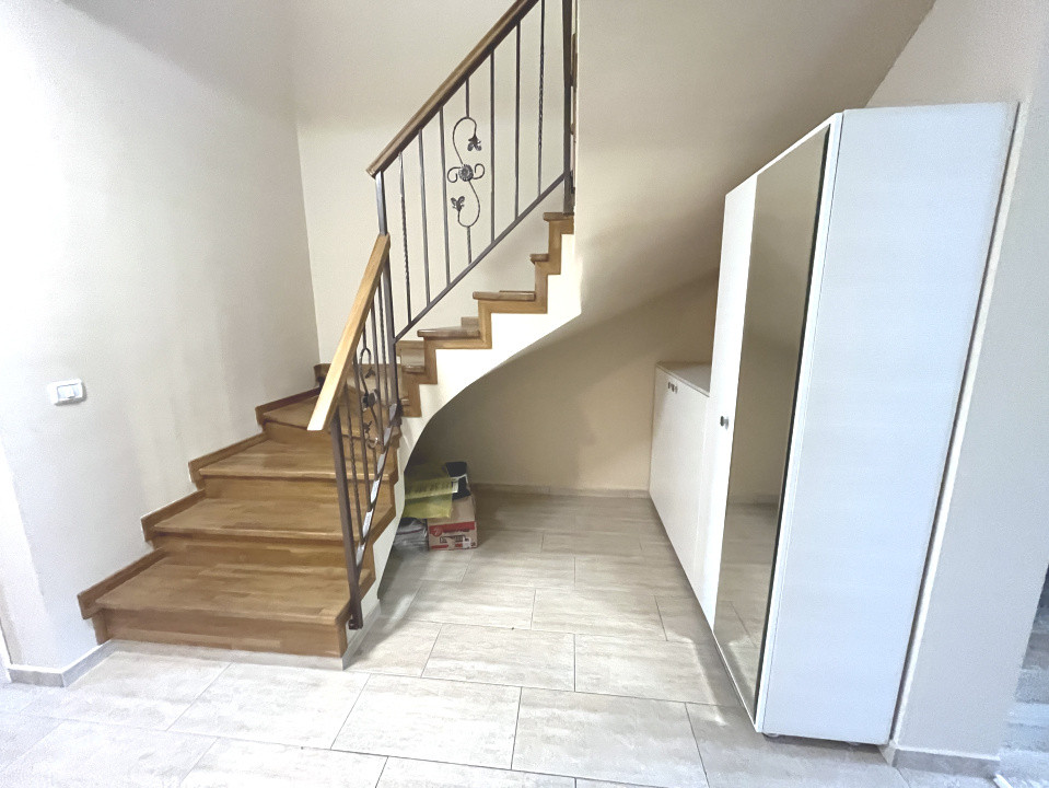 Duplex 4 camere cartier Europa, Mosnita Noua 15, foxfort.ro