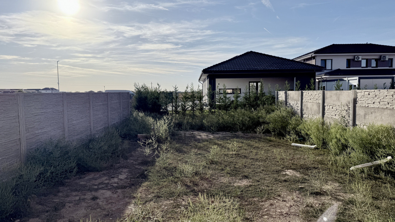 Duplex la cheie 4 camere - toate utilitatile - Mosnita zona Lidl Nou 13, foxfort.ro