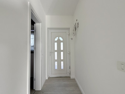 Duplex la cheie 4 camere - toate utilitatile - Mosnita zona Lidl Nou imagine mica 11, foxfort.ro