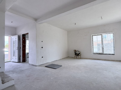 Duplex de vanzare, 4 camere despartit prin garaj - toate utilitatile Mosnita imagine mica 4, foxfort.ro