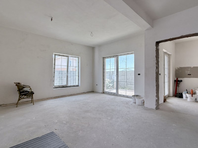 Duplex de vanzare, 4 camere despartit prin garaj - toate utilitatile Mosnita imagine mica 6, foxfort.ro
