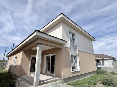 Duplex de vanzare, 4 camere despartit prin garaj - toate utilitatile Mosnita imagine mica 21, foxfort.ro