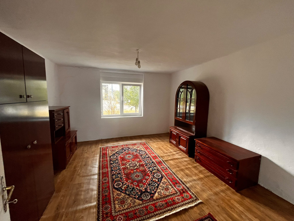 Casa cu teren de vanzare Recas 2, foxfort.ro