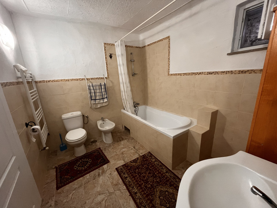Casa cu teren de vanzare Recas 8, foxfort.ro