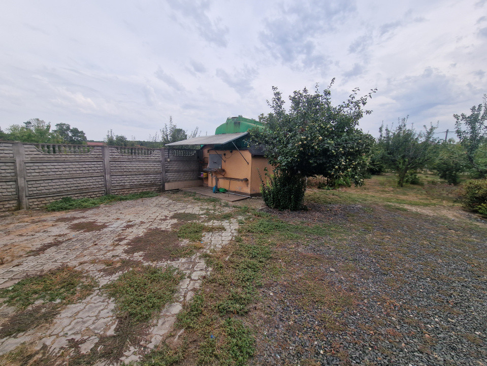 Casa individuala cocheta, Bazosul Nou 16, foxfort.ro