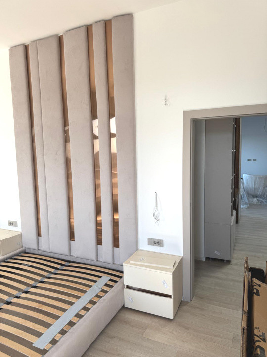Penthouse 4 camere, 2 bai, 2 balcoane, loc parcare in CF 4, foxfort.ro