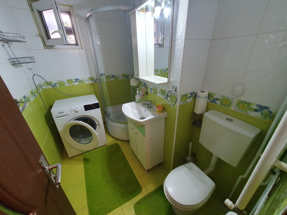 Apartament cu 2 camere de inchiriat, etaj 1, cu lift, zona Sagului 13, foxfort.ro