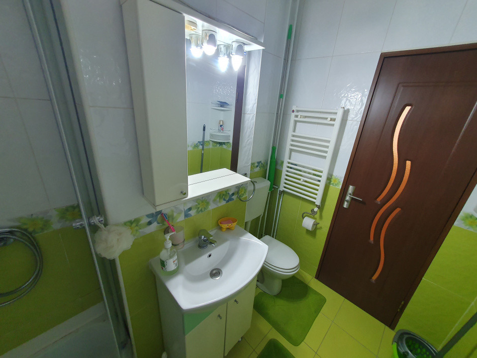 Apartament cu 2 camere de inchiriat, etaj 1, cu lift, zona Sagului 14, foxfort.ro