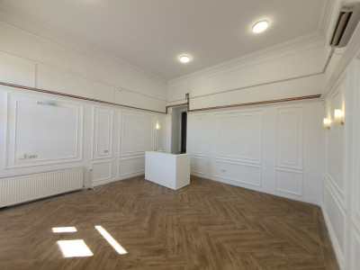 Spatiu comercial de inchiriat, 42 mp, in Piata Mocioni imagine mica 5, foxfort.ro