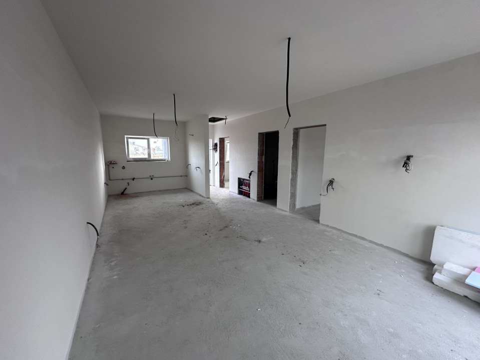 Vand duplex 3 camere ,69 mp, Mosnita Noua 6, foxfort.ro