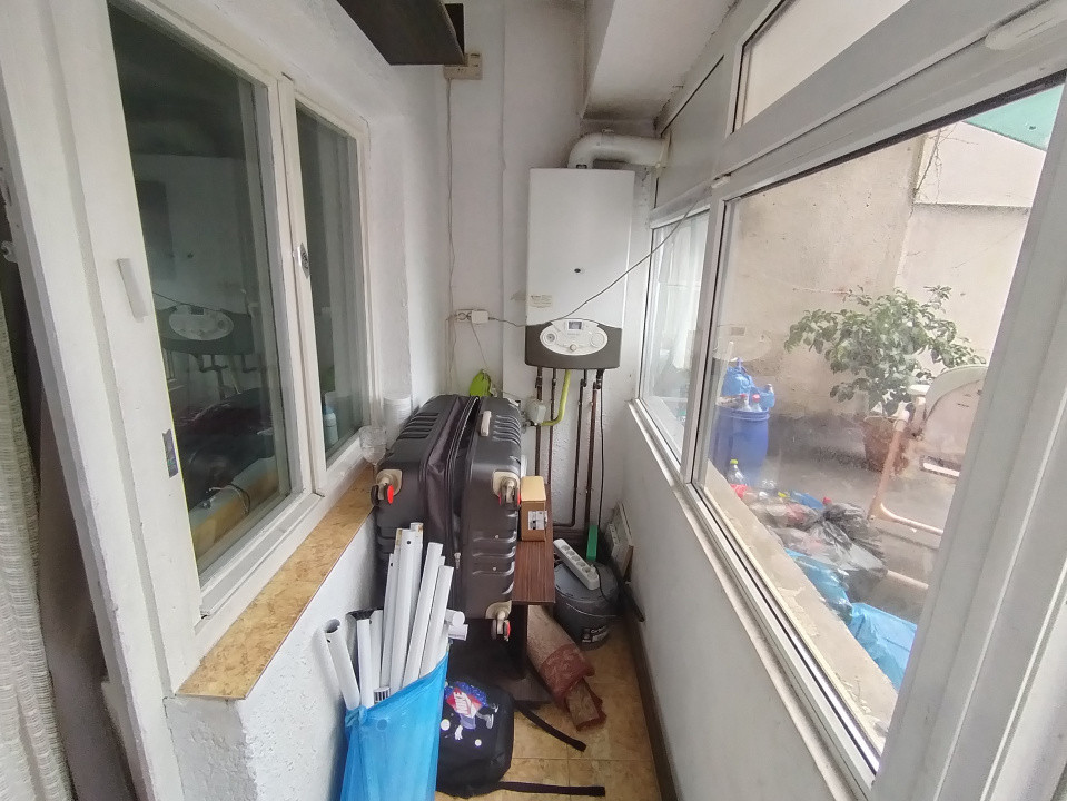 Apartament cu 4 camere de vanzare in Timisoara, zona Sagului 17, foxfort.ro