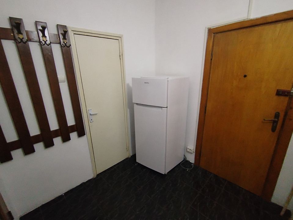 Apartament cu 2 camere de vanzare in Timisoara, zona Complex Studentesc 7, foxfort.ro