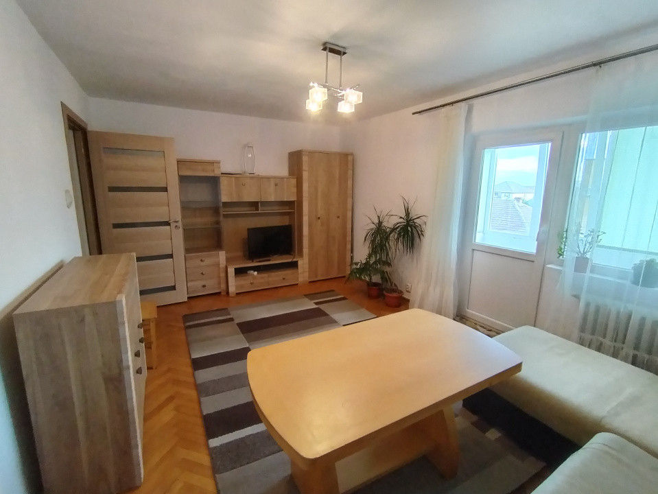 Apartament cu 3 camere de inchiriat in Timisoara, zona Girocului 3, foxfort.ro