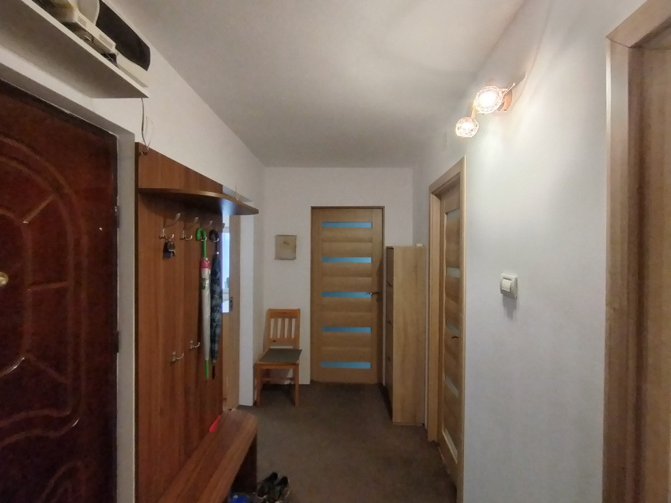 Apartament cu 3 camere de inchiriat in Timisoara, zona Girocului 11, foxfort.ro