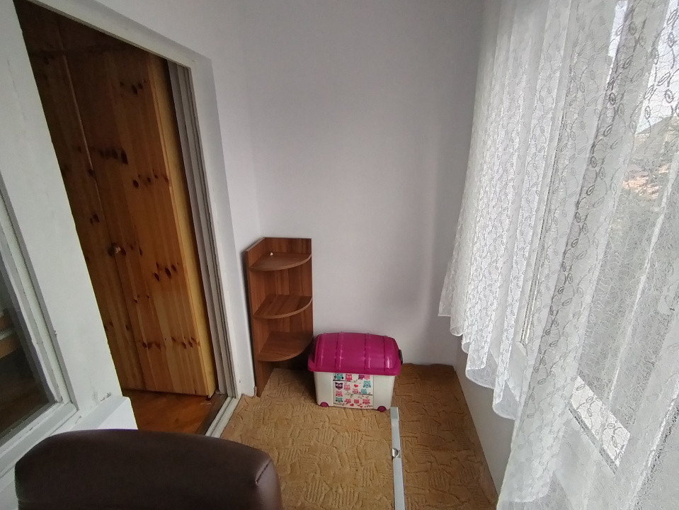 Apartament cu 3 camere de inchiriat in Timisoara, zona Girocului 22, foxfort.ro